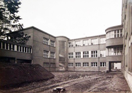 operační sály, dobové foto z roku 1937