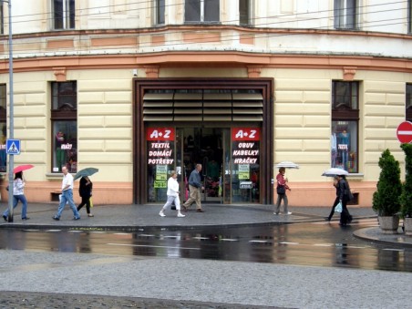 Parter domu bývalé České obchodní společnosti po přestavbě - foto: Matěj Páral 09/2012